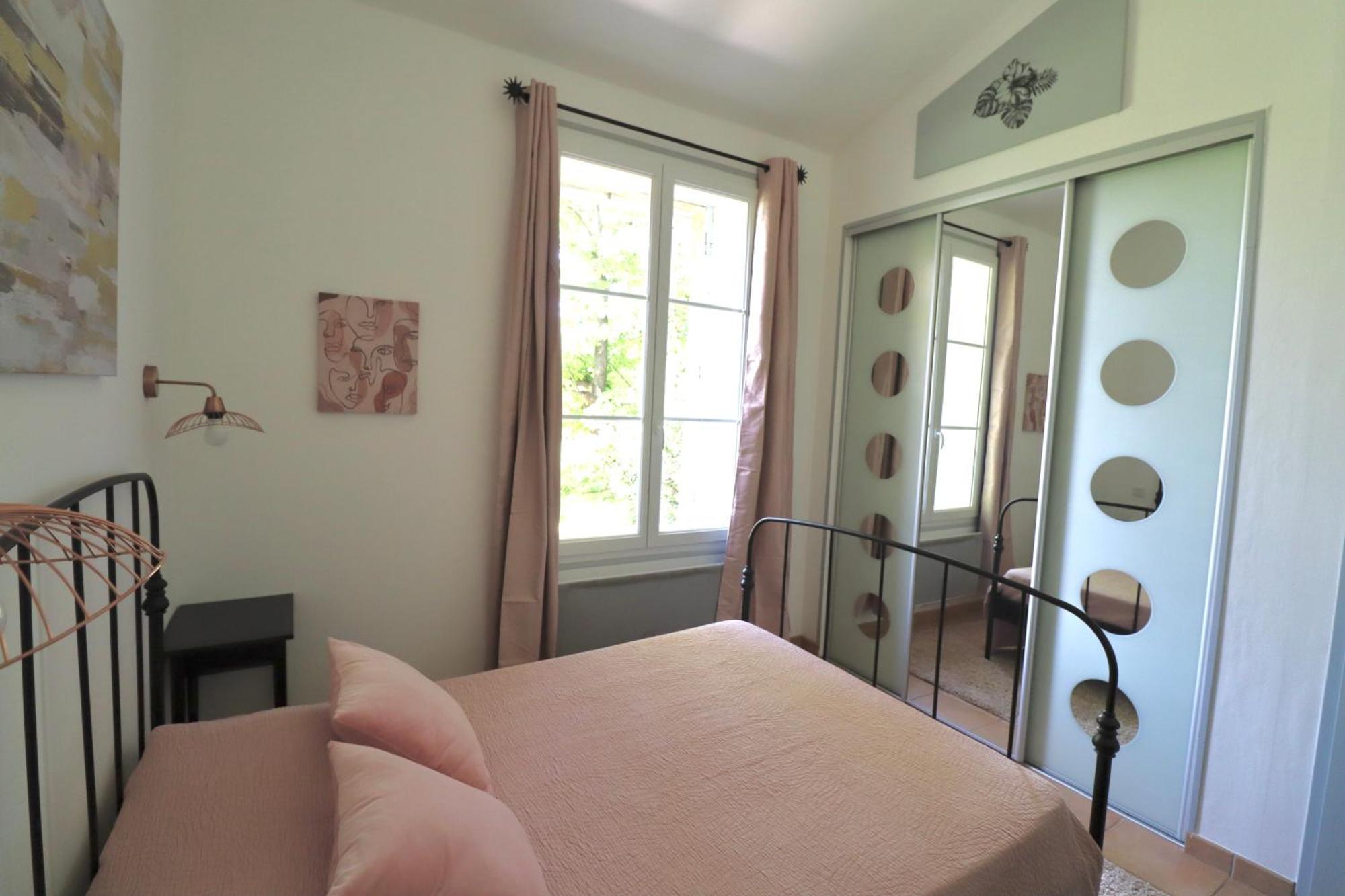 Gites Avec Piscine Et Jacuzzi Au Mas De Cadoule Saint-Just  Номер фото