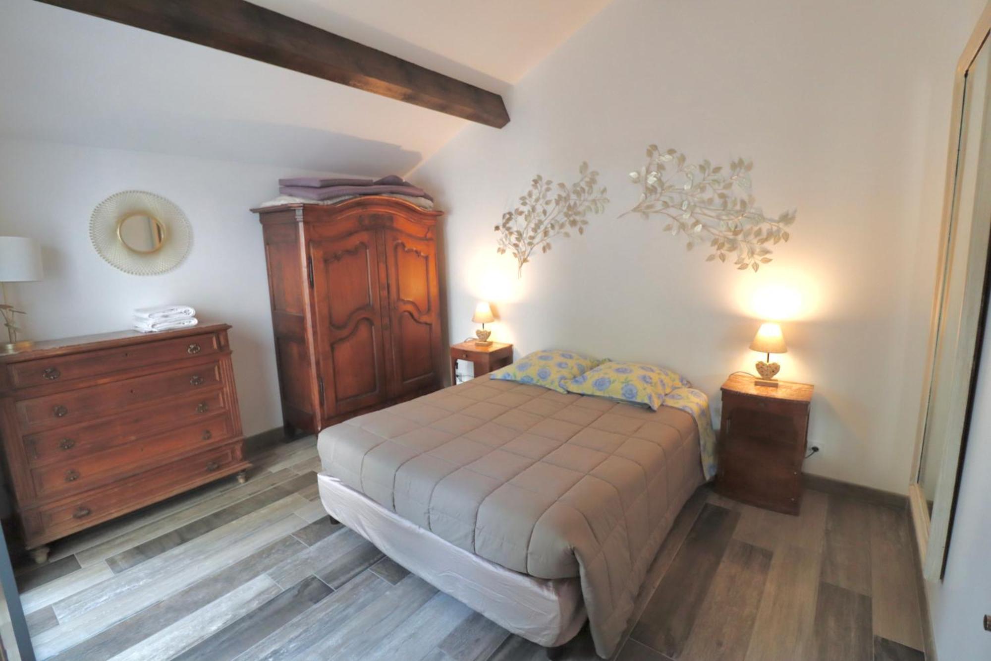Gites Avec Piscine Et Jacuzzi Au Mas De Cadoule Saint-Just  Номер фото